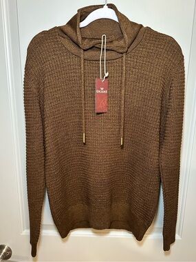 NWT King Ranch Chocolate Sweater